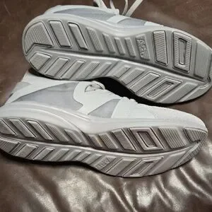 APL | Shoes | Apl Light Gray Knit Sneakers | Poshmark display picture 1